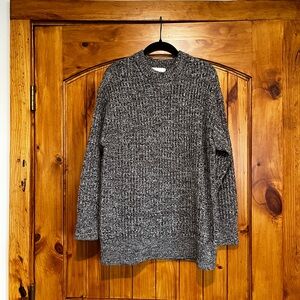 Aritzia Wilfred Ginette Gray/Brown Knit Sweater